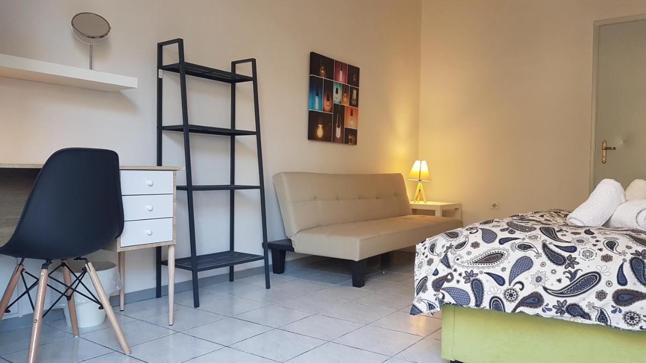 Palette Apartment Carmine - Athens Center, 6 Bd, 3 Bath 외부 사진