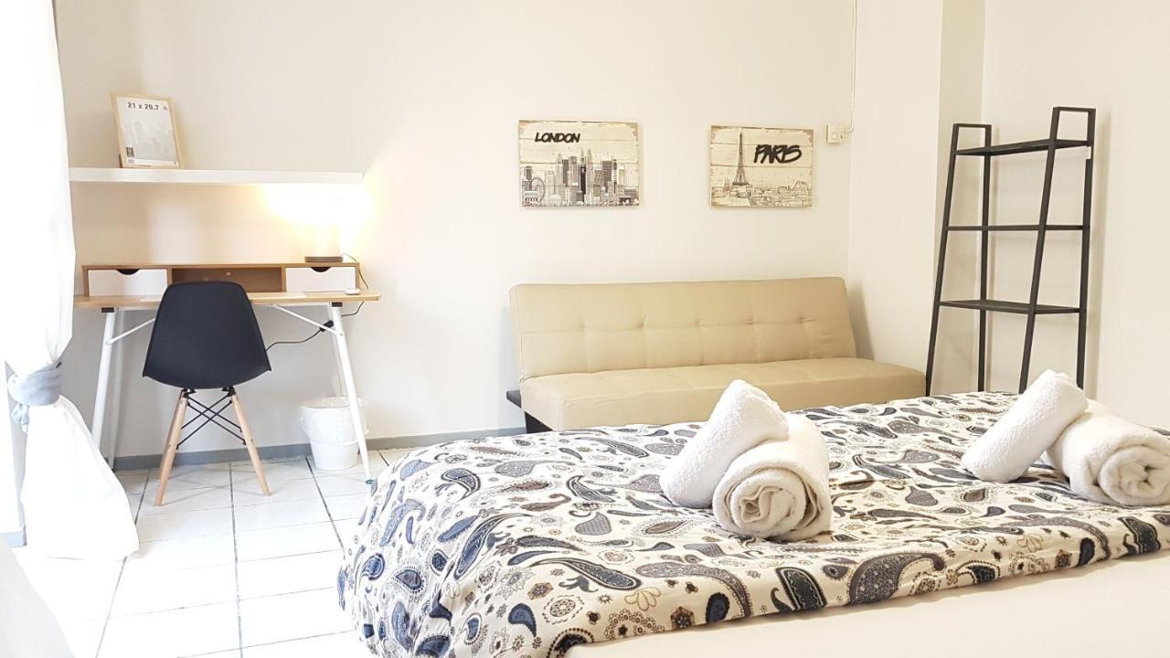 Palette Apartment Carmine - Athens Center, 6 Bd, 3 Bath 외부 사진