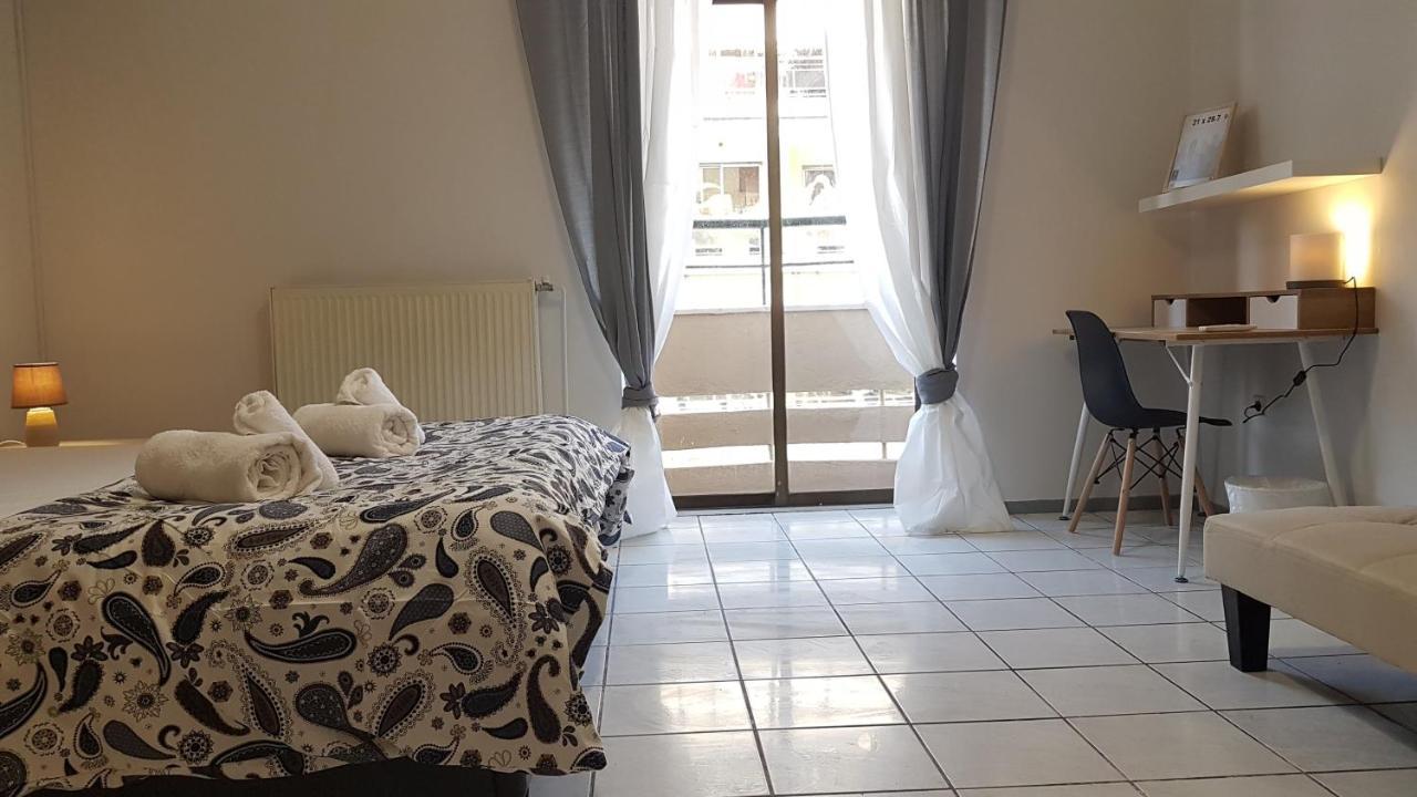 Palette Apartment Carmine - Athens Center, 6 Bd, 3 Bath 외부 사진