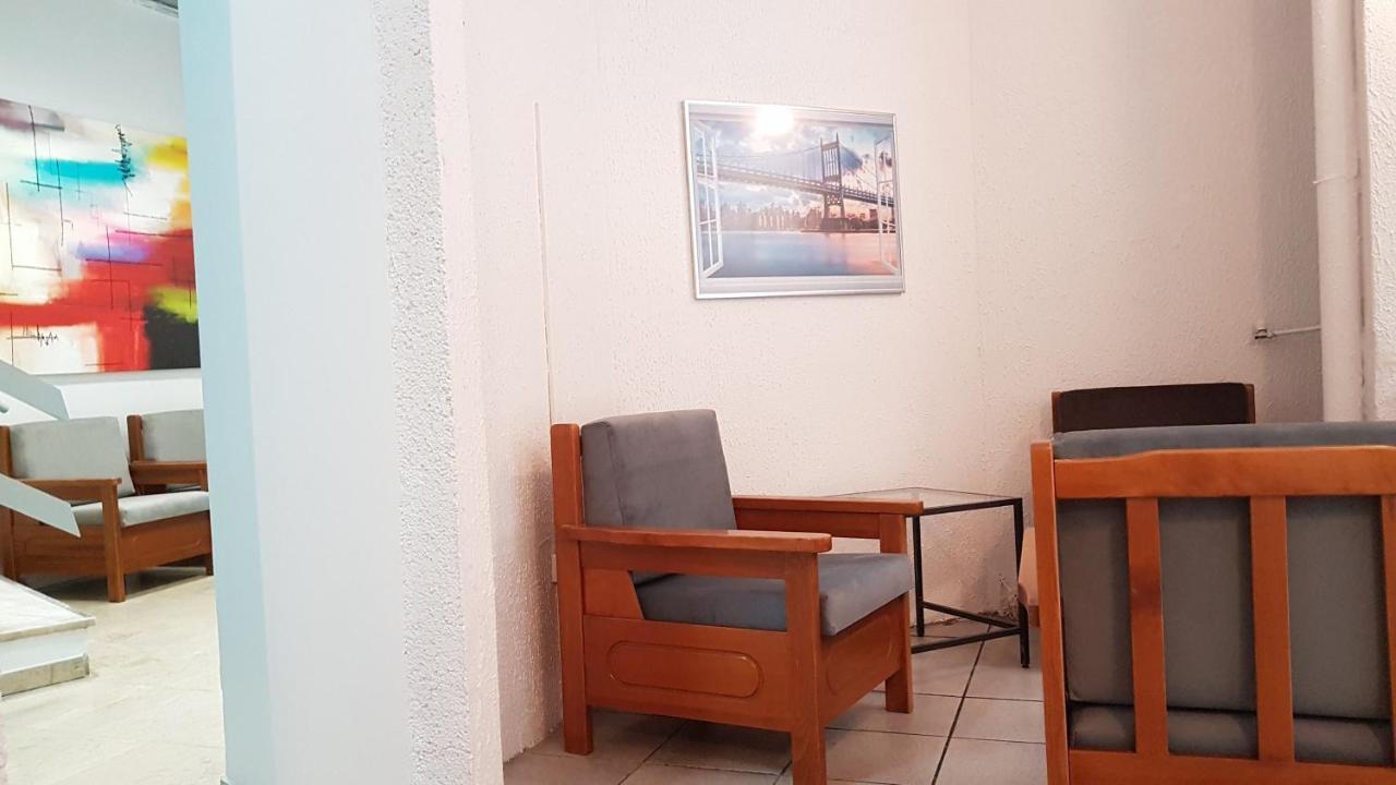 Palette Apartment Carmine - Athens Center, 6 Bd, 3 Bath 외부 사진